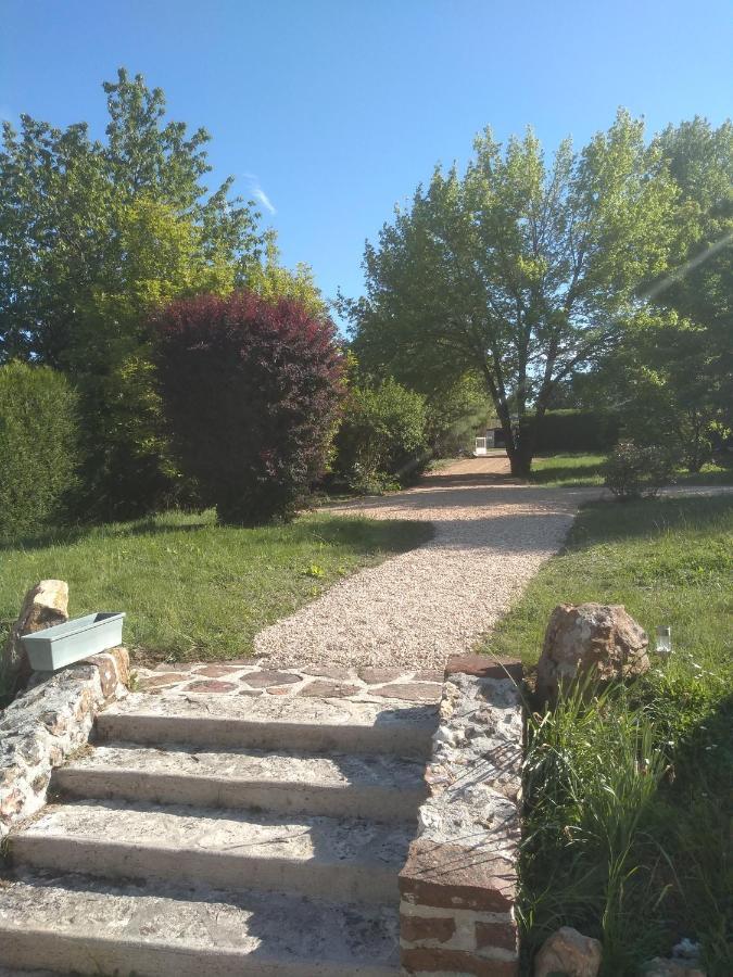 הוילה Combres Repos Dans Le Perche מראה חיצוני תמונה